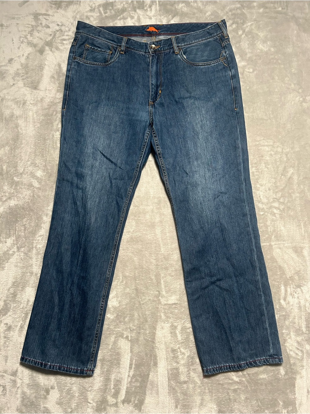 Tommy Bahama Cayman Relaxed Jeans Men’s 38/30 Medium Wash Denim
